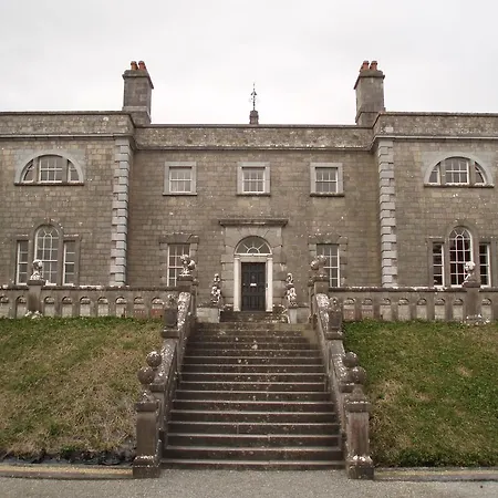 לינה וארוחת בוקר Fort House